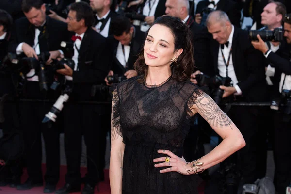 Cannes Francia Mayo Asia Argento Asiste Gala Apertura Fantasmas Ismael — Foto de Stock