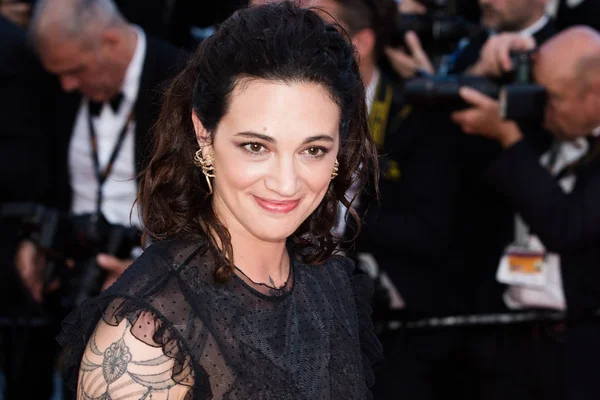 Cannes France May Asia Argento Attends Ismael Ghosts Opening Gala — Stock Photo, Image