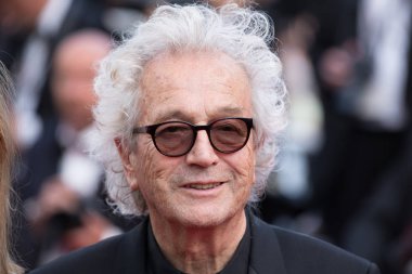 Cannes, Fransa - 21 Mayıs: Luc Plamondon, 21 Mayıs 2017 'de Fransa' nın Cannes kentinde düzenlenen 70. Cannes Film Festivali 'nde 