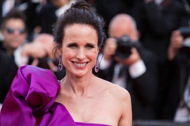 Cannes, Fransa - 21 Mayıs - Andie Macdowell, 21 Mayıs 2017 tarihinde Fransa 'nın Cannes kentinde düzenlenen 70. Cannes Film Festivali' nde 