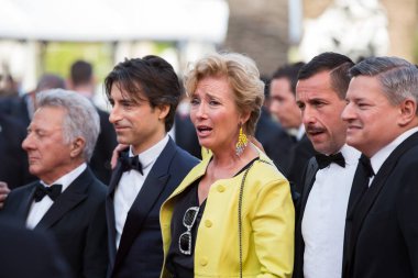 Cannes, Fransa - 21 Mayıs - Aktör Adam Sandler, yönetmen Noah Baumbach, aktörler Ben Stiller ve Dustin Hoffman, 21 Mayıs 201 tarihinde Palais des Festivals 'te düzenlenen 70.