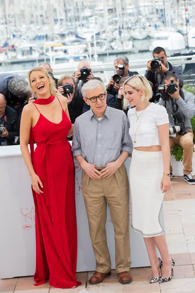 Cannes França Maio Blake Lively Woody Allen Kristen Stewart Assistem — Fotografia de Stock