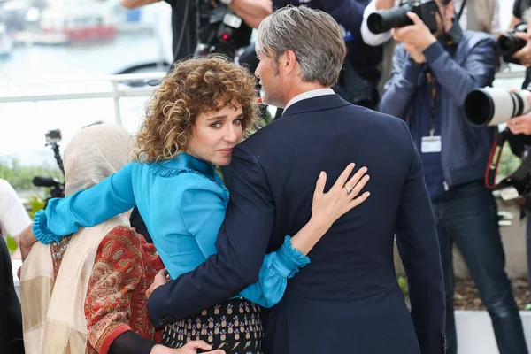 Cannes Francia Mayo Valeria Golino Mads Mikkelsen Asisten Photocall Del — Foto de Stock