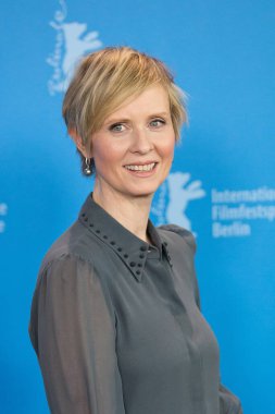 Berlin, Almanya - 14 Şubat: Oyuncu Cynthia Nixon katılmak 'A sessiz tutku' fotoğraf arama sırasında 66 Berlinale Uluslararası Film Festivali Berlin Grand Hyatt Hotel'de üzerinde 14 Şubat 2016, Berlin, Almanya. 