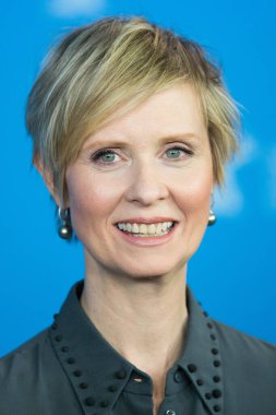 Berlin, Almanya - 14 Şubat: Oyuncu Cynthia Nixon katılmak 'A sessiz tutku' fotoğraf arama sırasında 66 Berlinale Uluslararası Film Festivali Berlin Grand Hyatt Hotel'de üzerinde 14 Şubat 2016, Berlin, Almanya. 