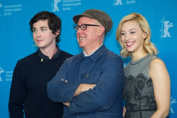 James Schamus Sarah Gadon Och Logan Lerman Foto Call Indignation — Stockfoto