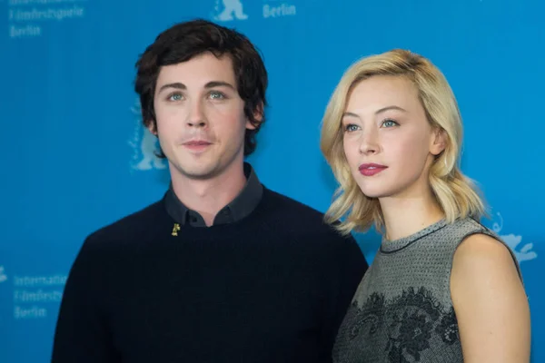 Sarah Gadon Och Logan Lerman Foto Call Indignation Filmpremiär 2016 — Stockfoto