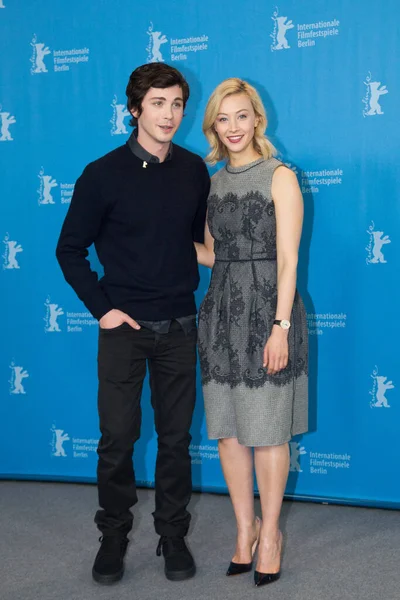 Sarah Gadon Och Logan Lerman Foto Call Indignation Filmpremiär 2016 — Stockfoto