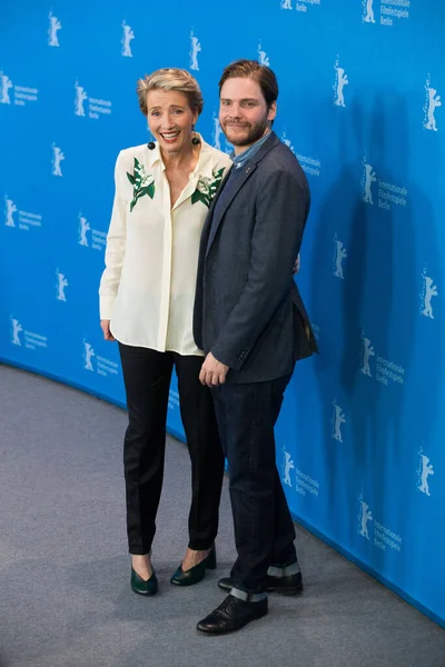 Berlín Alemania Febrero Actriz Emma Thompson Actor Daniel Bruehl Asisten —  Fotos de Stock