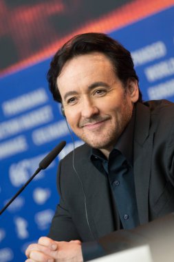Berlin, Almanya - 16 Şubat 2016: Aktör John Cusack, Berlin Grand Hyatt Hotel 'de düzenlenen 66. Berlinale Uluslararası Film Festivali sırasında' Chi-Raq 'basın toplantısına katıldı.. 
