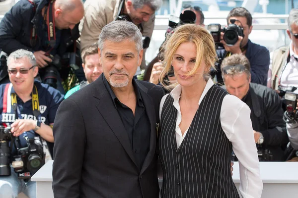 Cannes France Mai George Clooney Julia Roberts Assistent Photocall Money — Photo