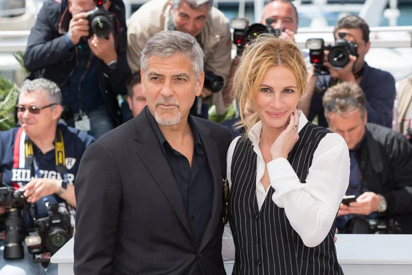 Cannes France Mai George Clooney Julia Roberts Assistent Photocall Money — Photo
