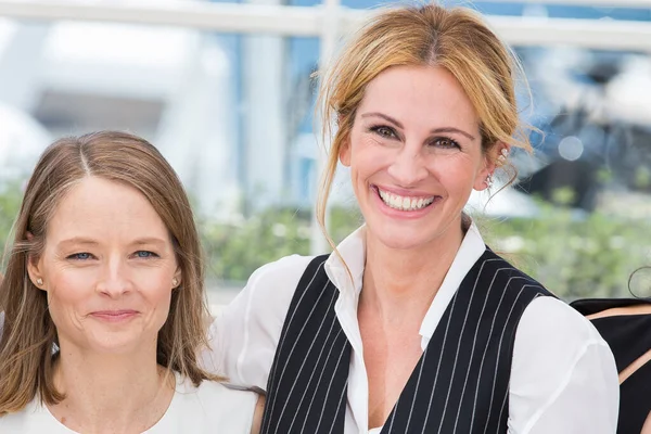 Cannes Francia Mayo Julia Roberts Jodie Foster Asisten Photocall Monstruo —  Fotos de Stock