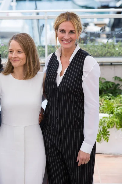 Cannes Francie Května Julia Roberts Jodie Foster Zúčastní Money Monster — Stock fotografie
