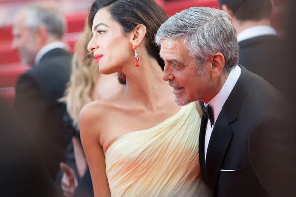 Cannes France May Amal Clooney George Clooney Відвідують Показ Money — стокове фото