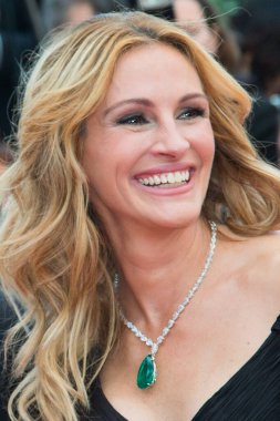 CANNES, FRANCE - 12 Mayıs 2016 'da Fransa' nın Cannes kentinde düzenlenen 69. Cannes Film Festivali 'nde Julia Roberts 