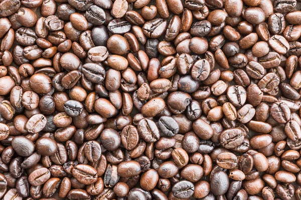 Top view Roasted coffee beans on white — Stock Photo, Image