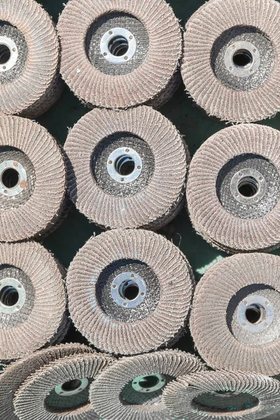Taşlama için eski zımpara diskleri — Stok fotoğraf