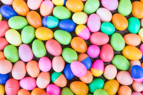 Juguete colorido huevos de plástico —  Fotos de Stock