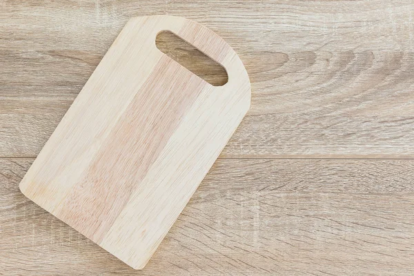 Doğrama kurulu üzerinde ahşap masa Üstten Görünüm