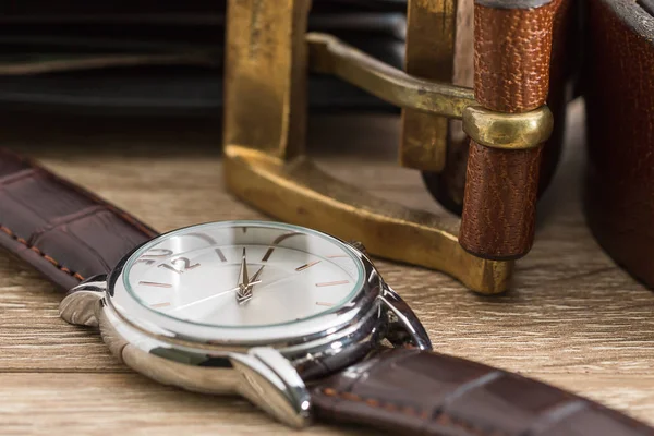 Wristwatch and brown leather belt — Stock Photo, Image