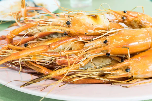 Grilled Giant river prawn — Stock Photo, Image