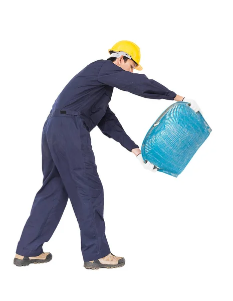 Jovem trabalhador segurar Hod ou concha em forma de cesta — Fotografia de Stock