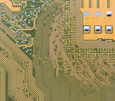  Bilgisayarda tümleşik devre levhasını