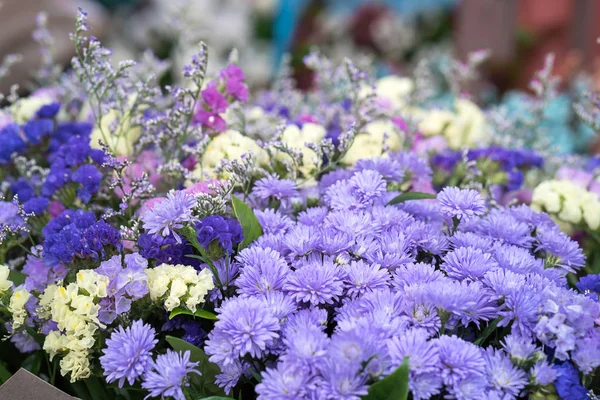 Magenta Astern Blumenstrauß — Stockfoto