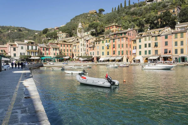 Portofino, dorp in de buurt van Genua — Stockfoto
