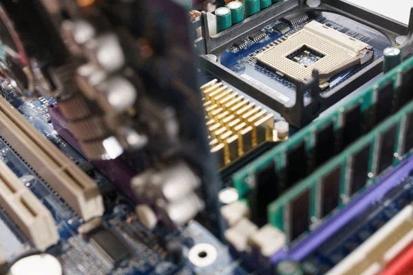 Processor op het moederbord ingang — Stockfoto