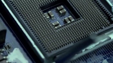 İşlemci görünümünü anakart üzerinde