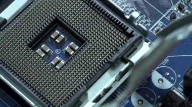 Donanım. Anakart üzerinde işlemci fotoğrafı