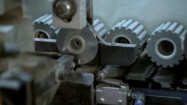 Ağaç işleme makineleri Fabrikası'nda yakın atış