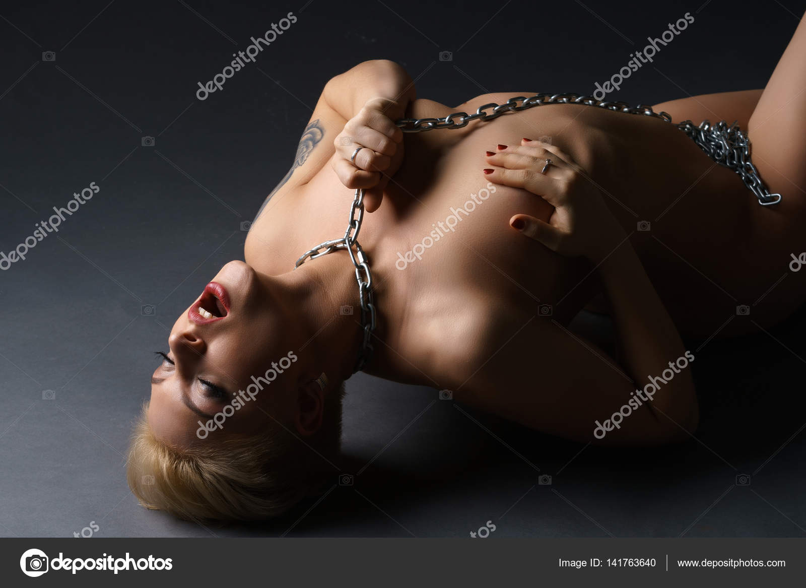 Holding her neck from behind erotic