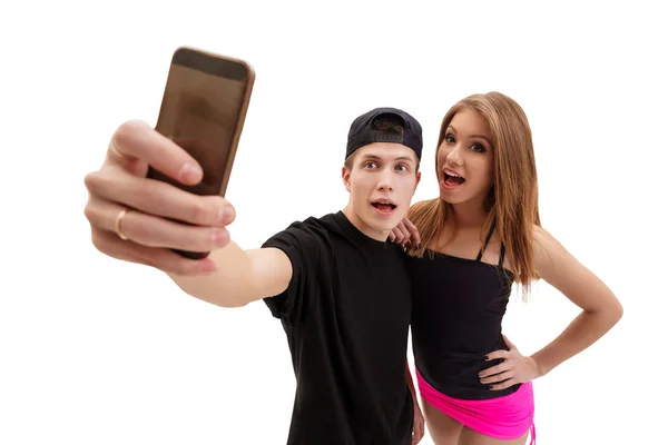 Rap ballerino con la sua ragazza sexy fare selfie — Foto Stock