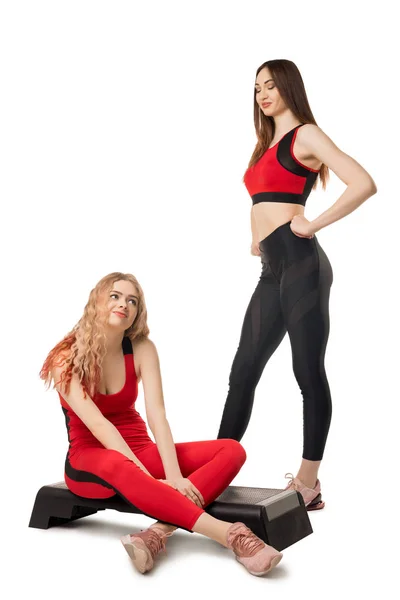 Slanke fitnessmodellen in sportkleding — Stockfoto