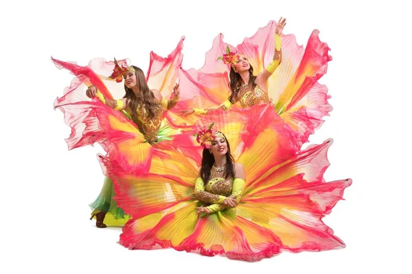 Showgirls σε φανταστική θέα φορέματα — Φωτογραφία Αρχείου