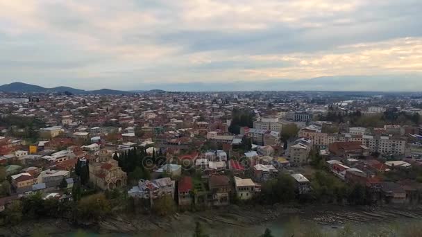 Aerial view of the central part of Kutaisi with Rioni river — Stock Video