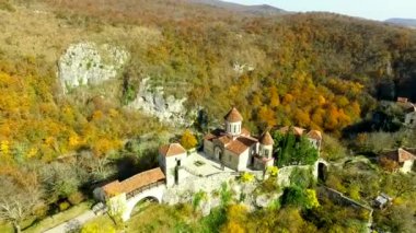 Forestgrounds Motsameta, Georgia, anteni yakın