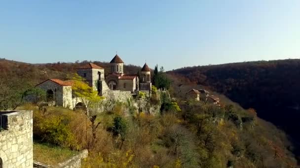 Vecchio monastero di Motsameta, Georgia, vista dall'alto — Video Stock