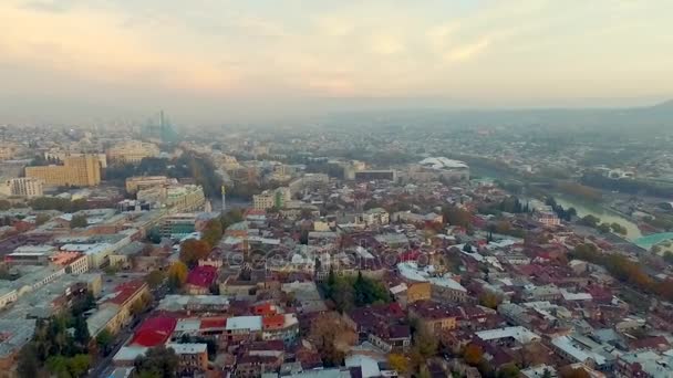 Středem topview Tbilisi, Gruzie, — Stock video