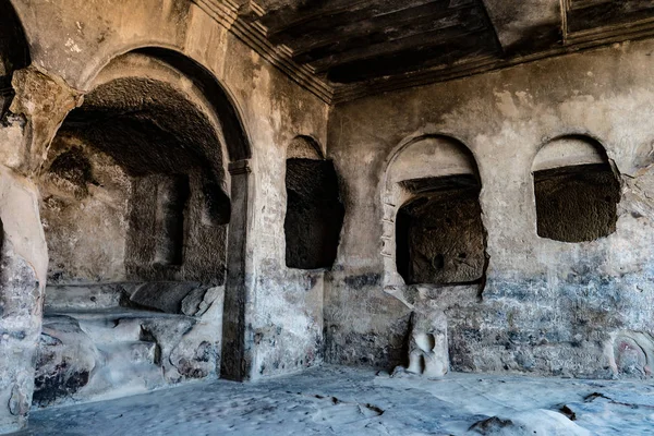 Alte höhle in uplistsikhe, georgien — Stockfoto