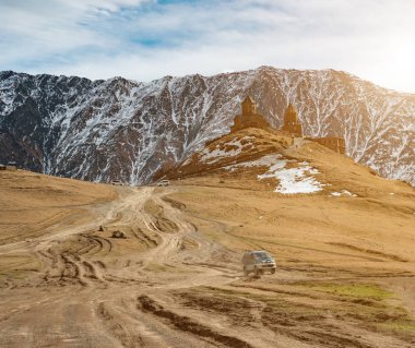 Gürcistan'daki kiliseye hac