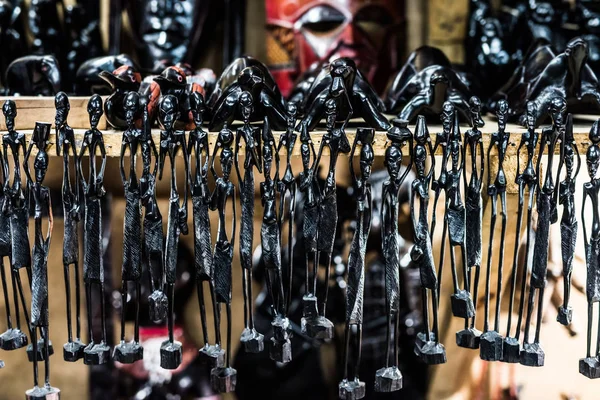 Ebony wooden masai figures at local market — Stock Photo, Image