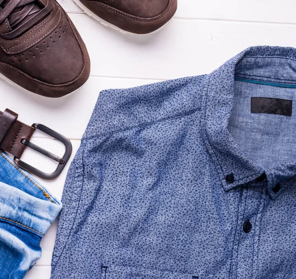 Male jeans and shirt with brown belt and shoes — Stock Photo, Image