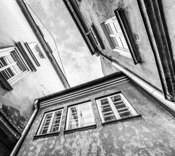 Колоритних будинків у Варшаві — стокове фото