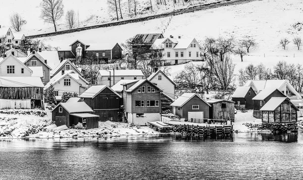 Noorse fjorden in zwart-wit — Stockfoto