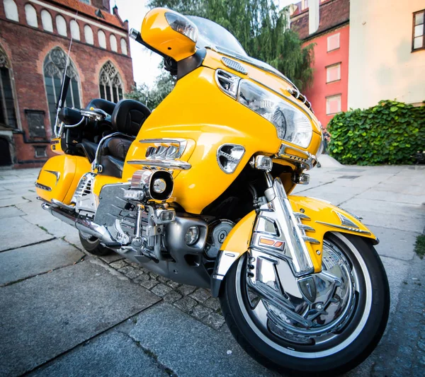 Yellow city bike — Stock Photo, Image