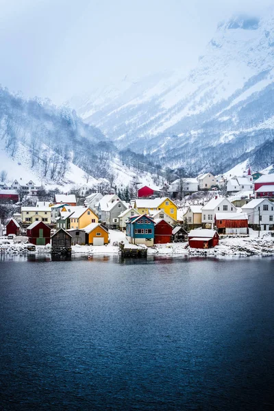 Noorse fjorden in de winter — Stockfoto